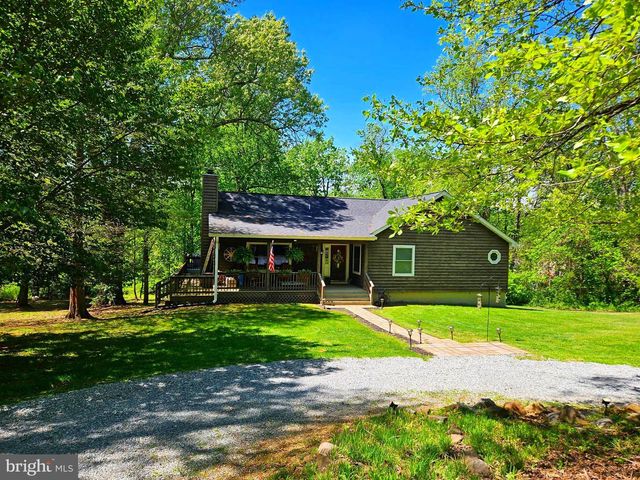 27 VALLEY SPRINGS LN, Bluemont, VA 20135