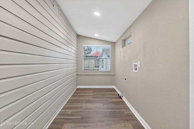 918 GLENCARIN Street, Jacksonville, FL 32208