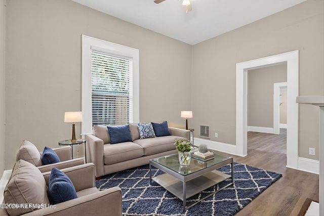 918 GLENCARIN Street, Jacksonville, FL 32208