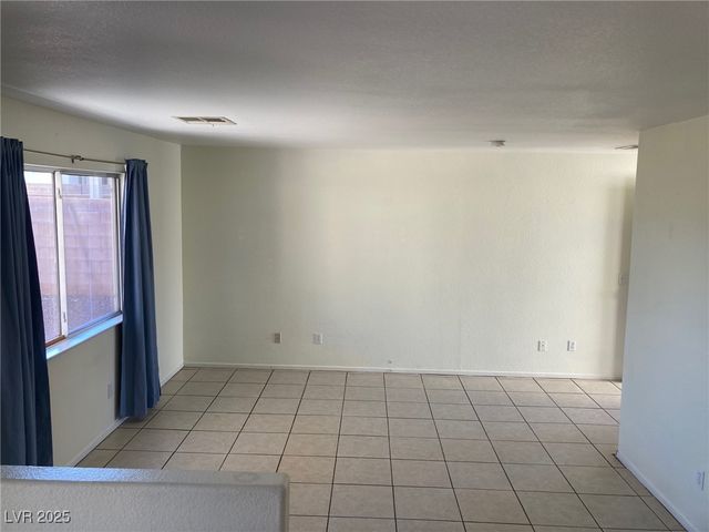 752 SPOTTED EAGLE Street 0, Henderson, NV 89015