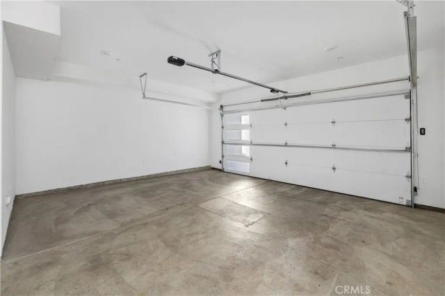 6719 Sepulveda Boulevard, Van Nuys, CA 91411