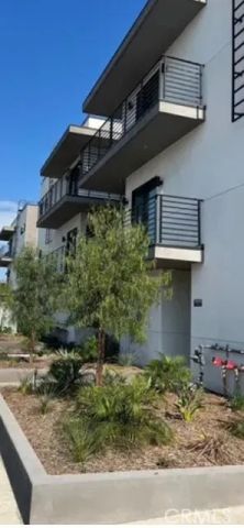 6719 Sepulveda Boulevard, Van Nuys, CA 91411