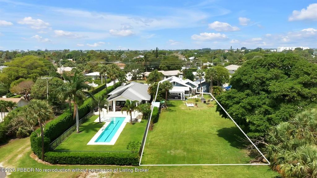 1408 N Lakeside Drive, Lake Worth Beach, FL 33460