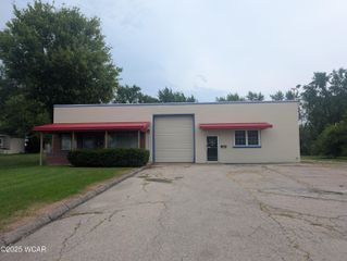 885-887 Delphos Avenue, Lima, OH 45801
