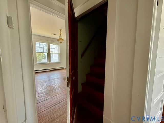 312 E Church St, Kilmarnock, VA 22482