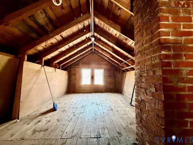 312 E Church St, Kilmarnock, VA 22482