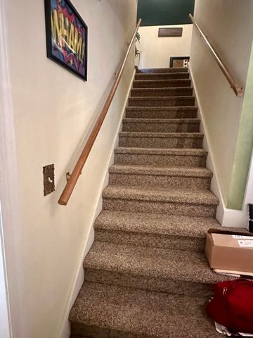 1737 E Walnut Street, Springfield, MO 65802