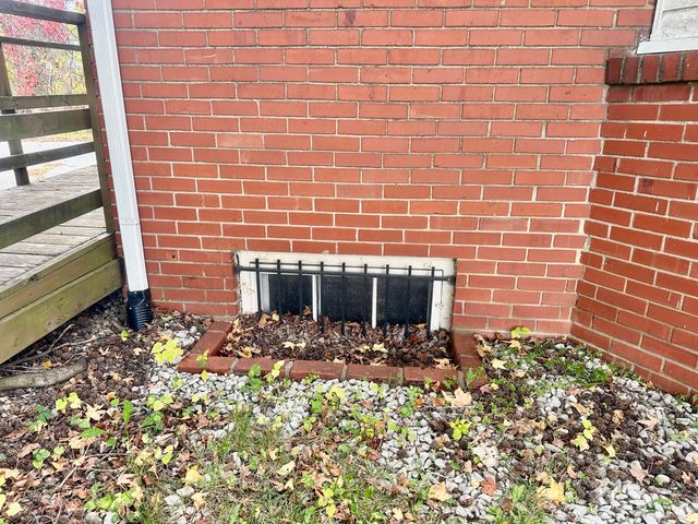 1737 E Walnut Street, Springfield, MO 65802