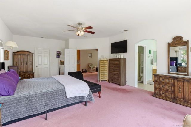 2142 Hidden Mesa Rd, El Cajon, CA 92019