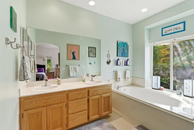 2142 Hidden Mesa Rd, El Cajon, CA 92019