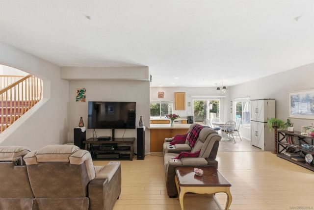 2142 Hidden Mesa Rd, El Cajon, CA 92019