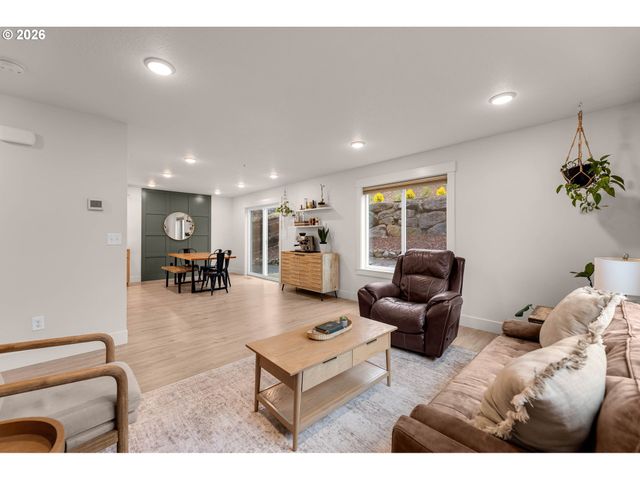 610 STONE VIEW Way, Kalama, WA 98625