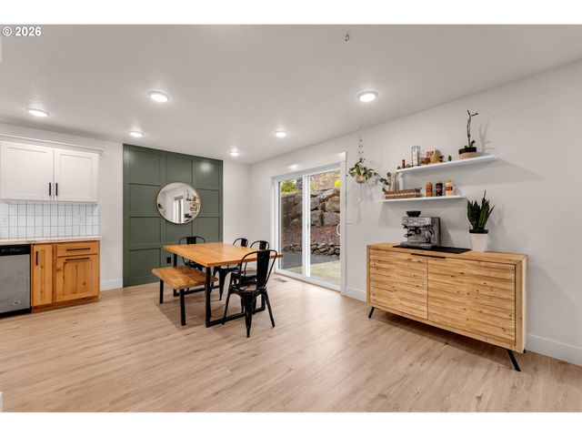 610 STONE VIEW Way, Kalama, WA 98625