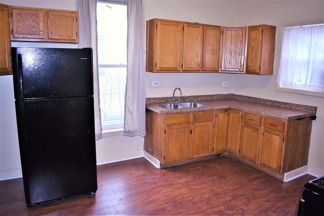 4835 W Congress Parkway, Chicago, IL 60644