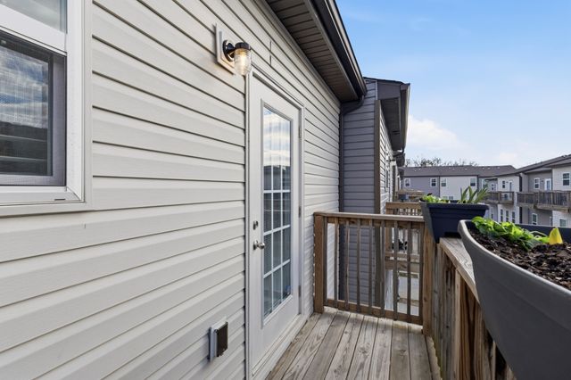 107 Jean Alyne Dotson Dr, La Vergne, TN 37086