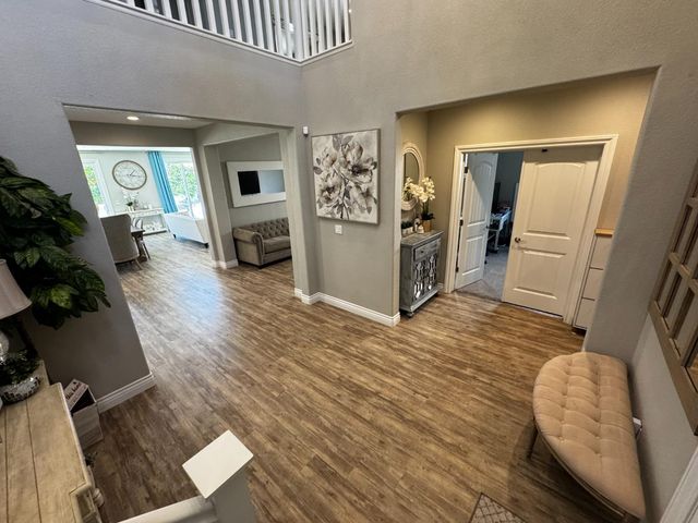 8026 Prairie Hawk Way, Sacramento, CA 95829