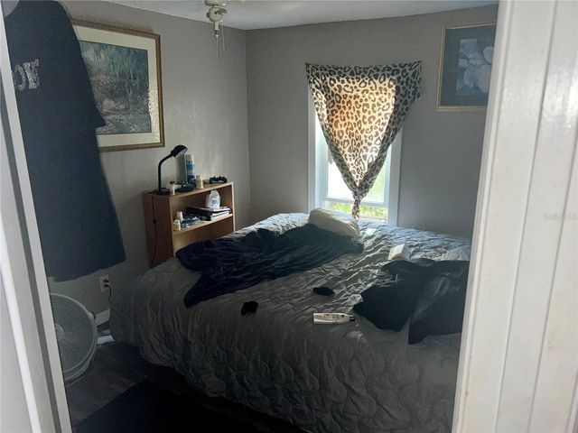 11820 NW HIGHWAY 225, Reddick, FL 32686