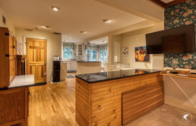 38 Highland Place, Lake Placid, NY 12946