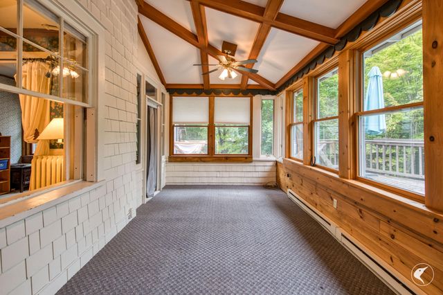 38 Highland Place, Lake Placid, NY 12946