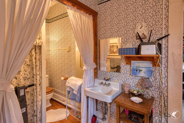 38 Highland Place, Lake Placid, NY 12946