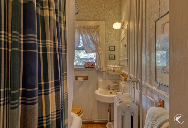 38 Highland Place, Lake Placid, NY 12946