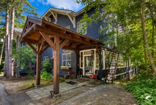 38 Highland Place, Lake Placid, NY 12946