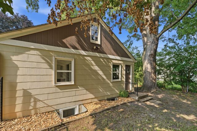 5724 Hampshire Avenue N, Crystal, MN 55428
