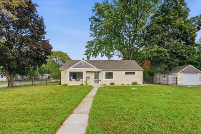 5724 Hampshire Avenue N, Crystal, MN 55428