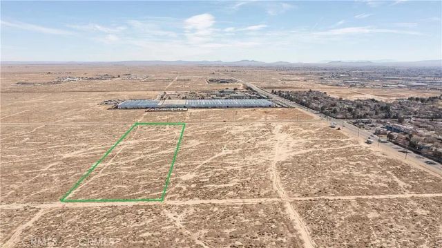 46135 10th St W, Lancaster, CA 93536