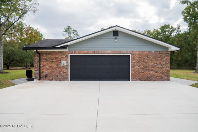 9022 IMPERIAL Court, Bryceville, FL 32009