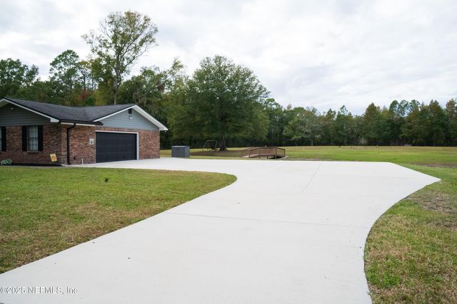 9022 IMPERIAL Court, Bryceville, FL 32009