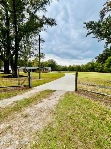 9022 IMPERIAL Court, Bryceville, FL 32009