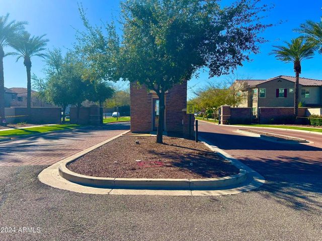 2771 S Pewter Drive 103, Gilbert, AZ 85295