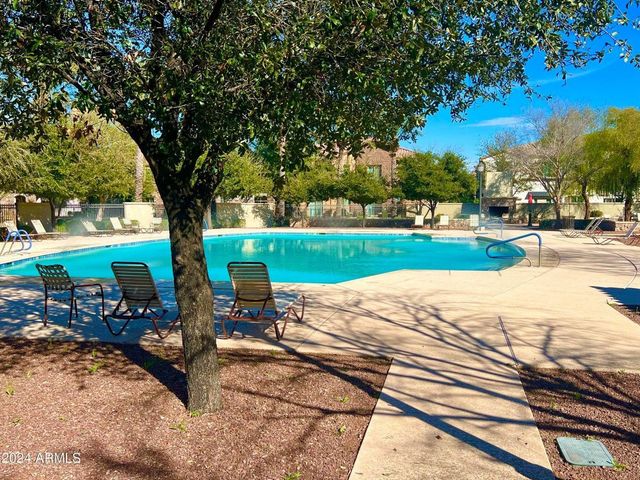 2771 S Pewter Drive 103, Gilbert, AZ 85295