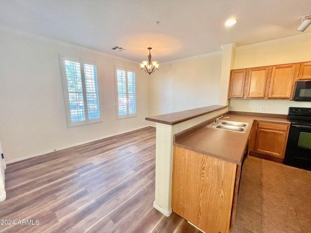 2771 S Pewter Drive 103, Gilbert, AZ 85295