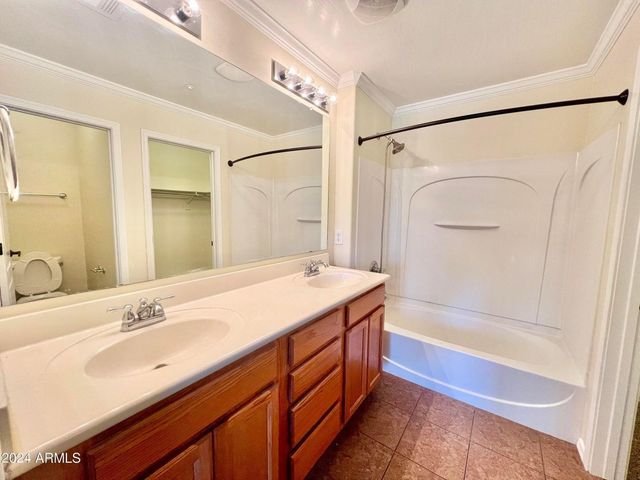 2771 S Pewter Drive 103, Gilbert, AZ 85295