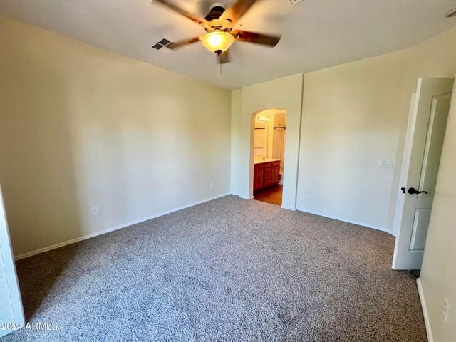 2771 S Pewter Drive 103, Gilbert, AZ 85295