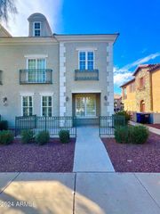 2771 S Pewter Drive 103, Gilbert, AZ 85295
