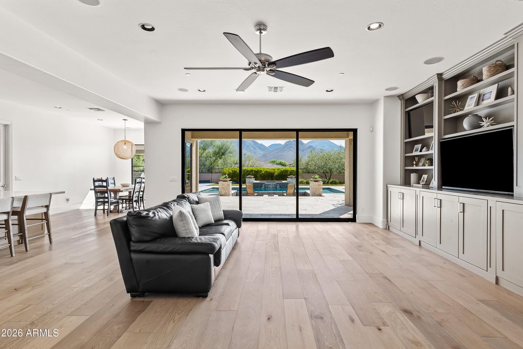 18497 N 96TH Way, Scottsdale, AZ 85255 — photo 3