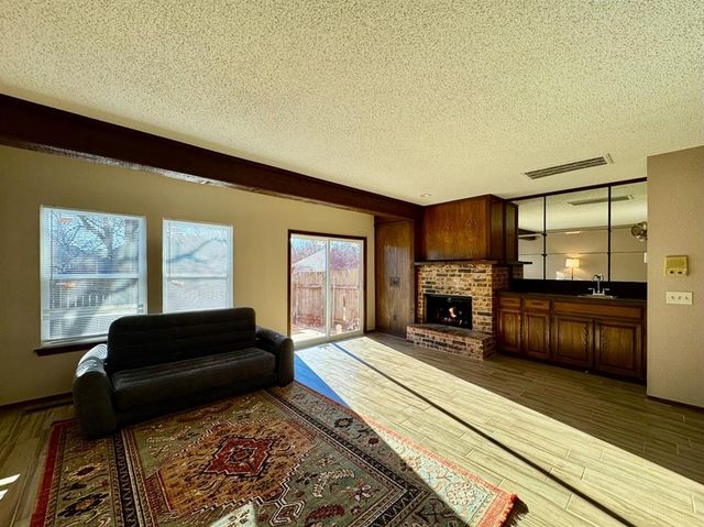 1622 Windhill Avenue, Edmond, OK 73034