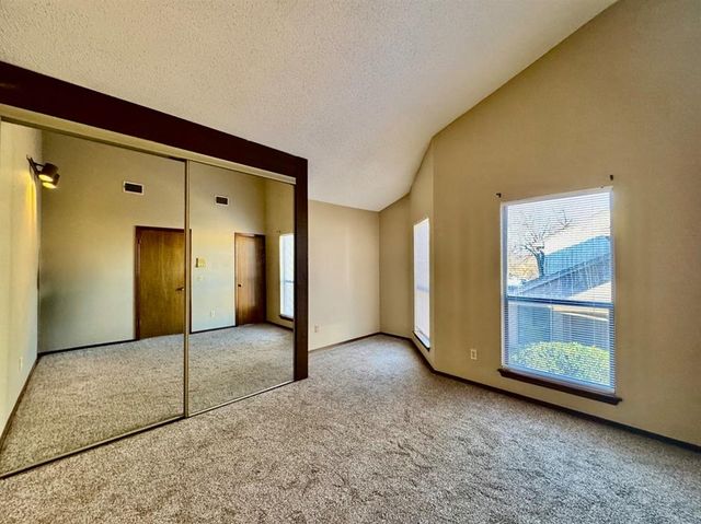 1622 Windhill Avenue, Edmond, OK 73034