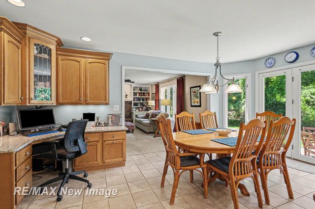 5305 Claremont Street, Midland, MI 48642