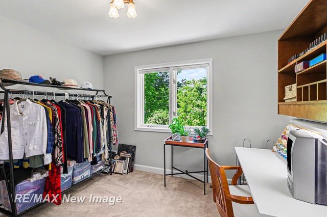 5305 Claremont Street, Midland, MI 48642