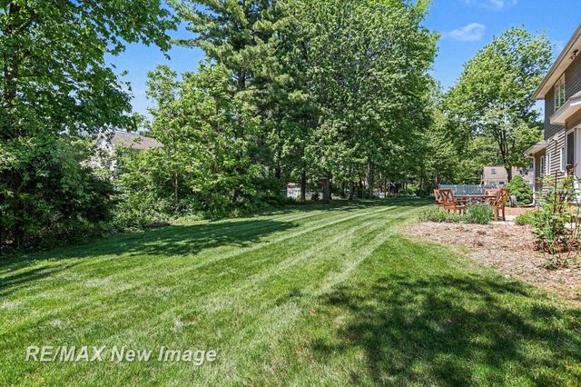 5305 Claremont Street, Midland, MI 48642