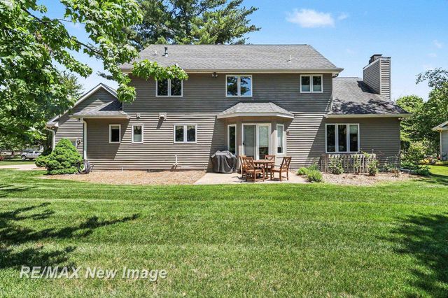 5305 Claremont Street, Midland, MI 48642