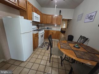 302 W 23RD ST #1, Wilmington, DE 19802