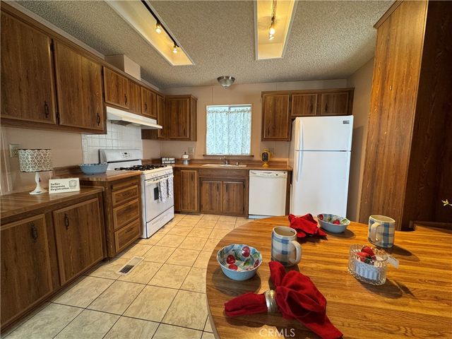 10681 Oak Street 58, Los Alamitos, CA 90720