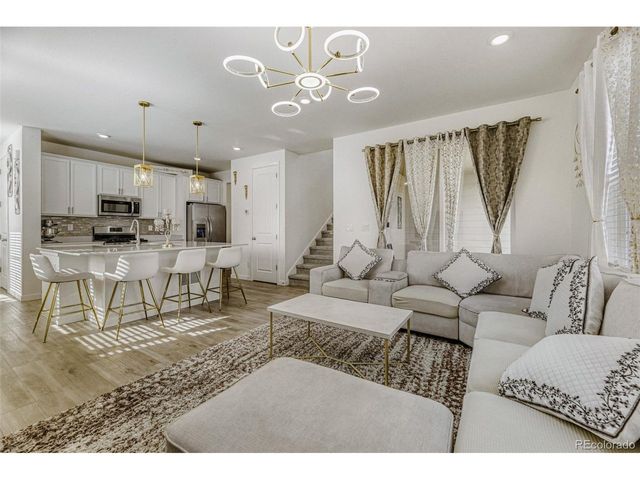 9086 Spaulding St, Parker, CO 80134