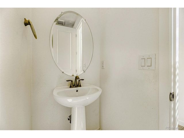 9086 Spaulding St, Parker, CO 80134