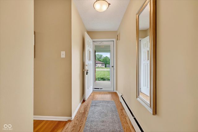 1649 Southview Drive, Indianapolis, IN 46227